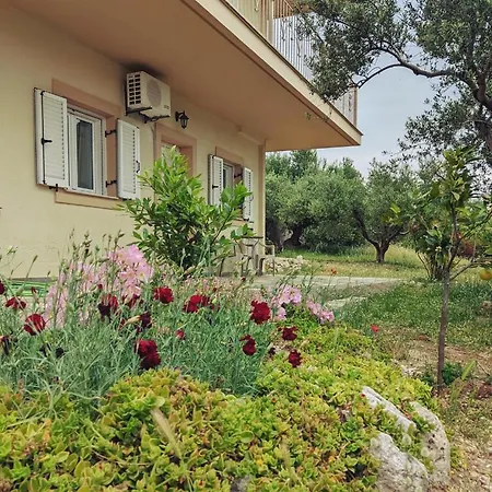 شقة Krini And Aroma - Garden & Private Parking Mousata
