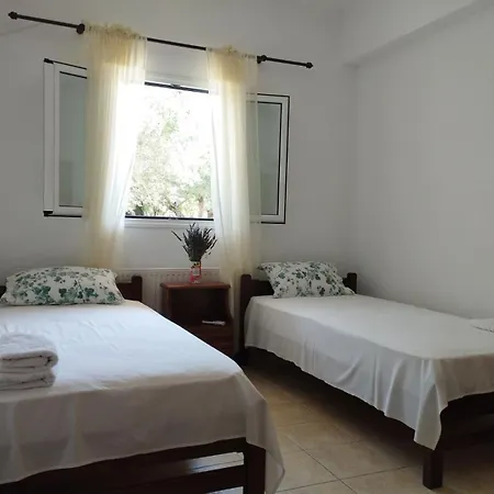 شقة Krini And Aroma - Garden & Private Parking