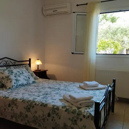 شقة Krini And Aroma - Garden & Private Parking *